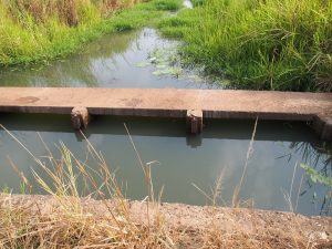 The irrigation system in M’bé has degraded due to wear and tear.